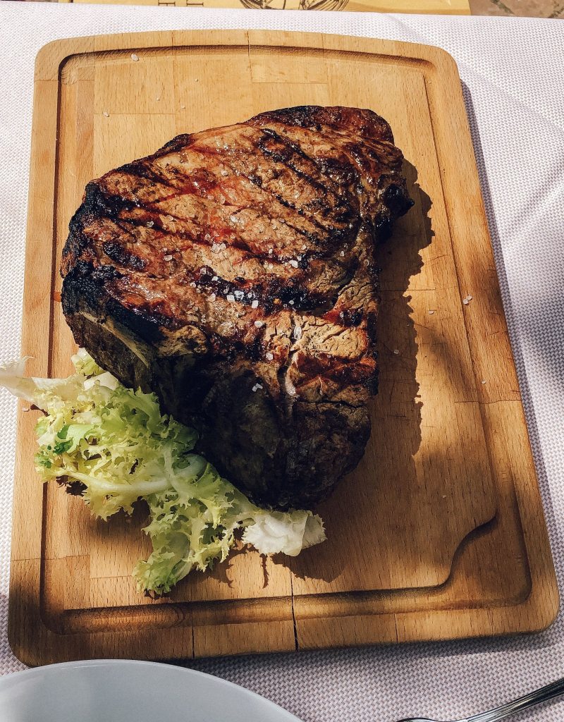 Fiorentina steak in Fattoria dei Barbi